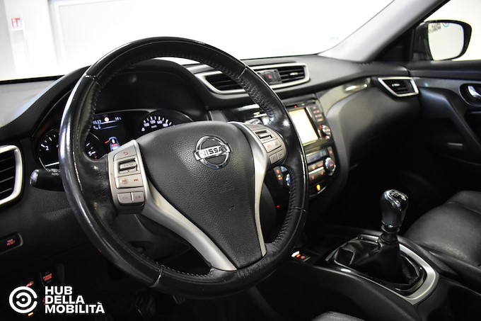 NISSAN X-Trail 1.6 dCi 4WD Tekna